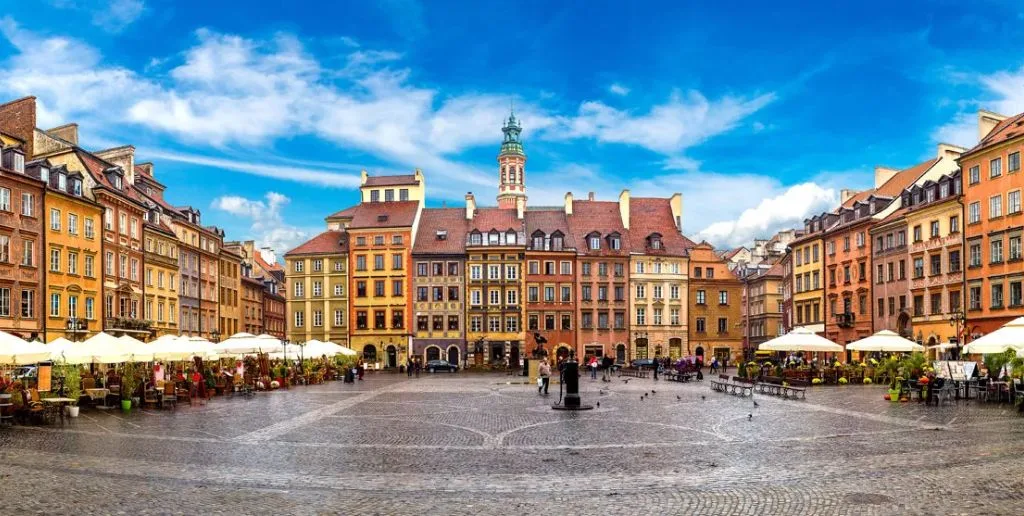 Emirates Airline Warsaw Office in Poland