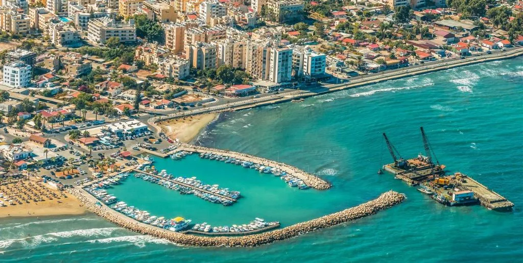 Emirates Airlines Larnaca Office in Cyprus