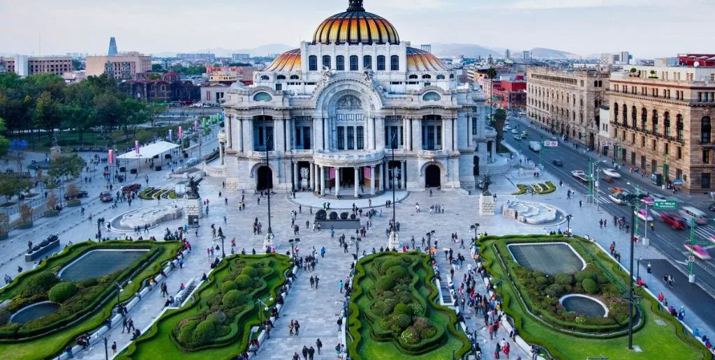 Emirates Airlines Office in Mexico city