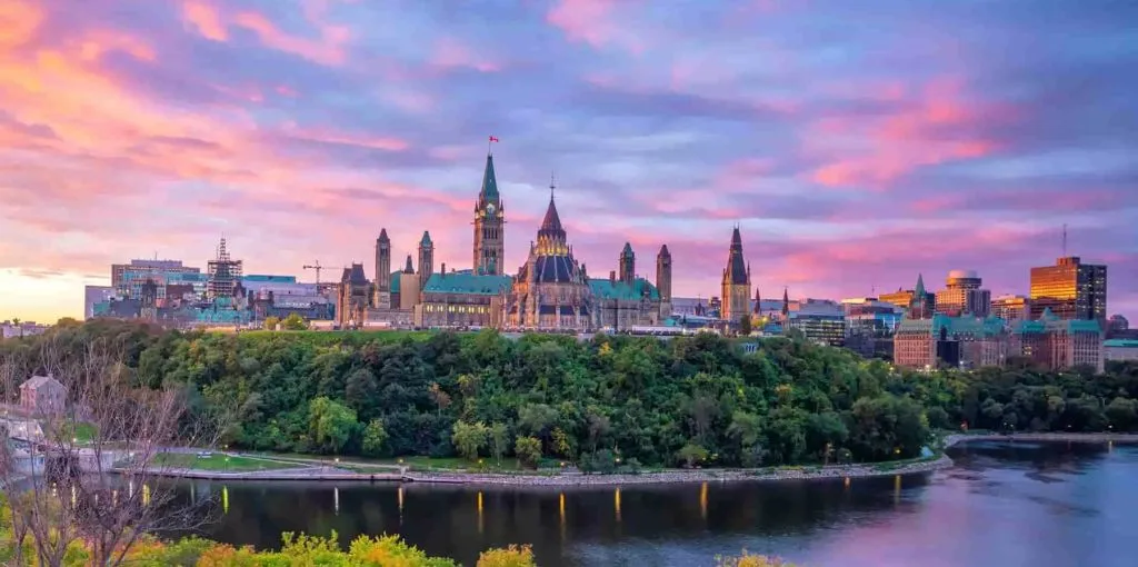 United Airlines Ottawa Office in Canada