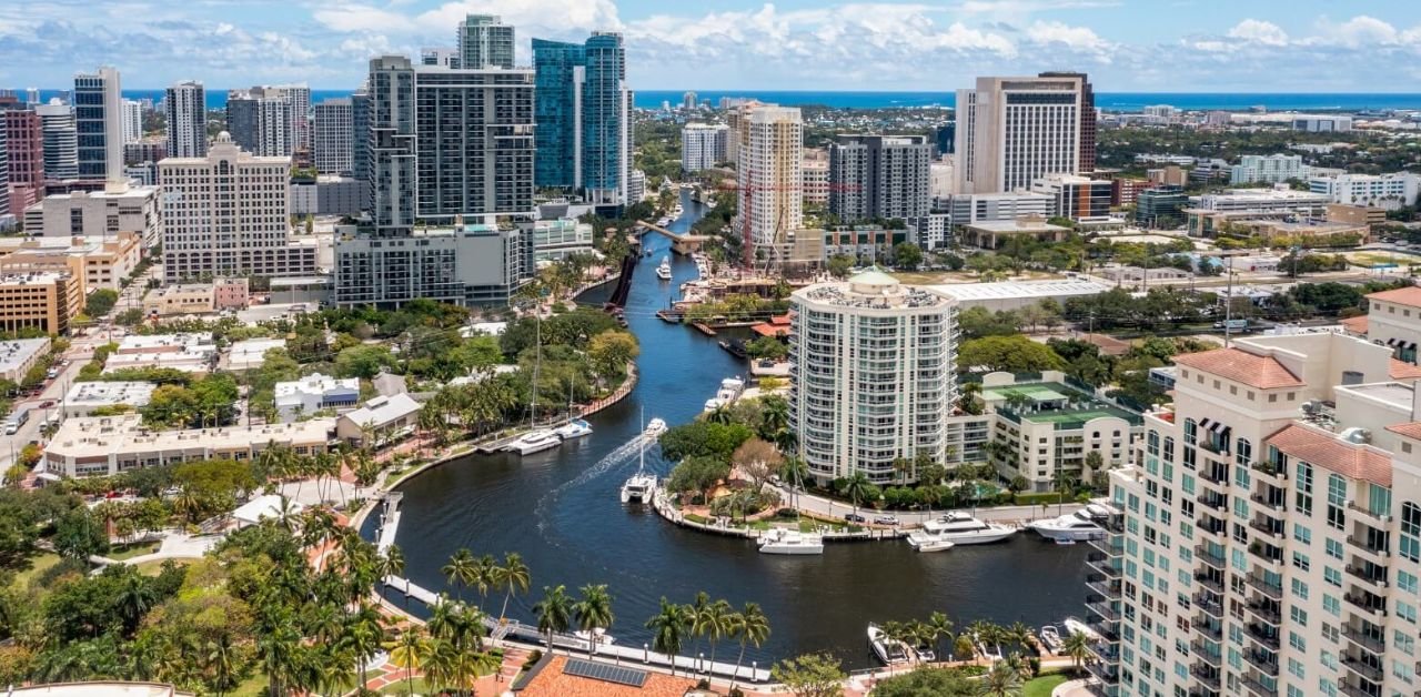 Delta Airlines Fort Lauderdale Office in Florida