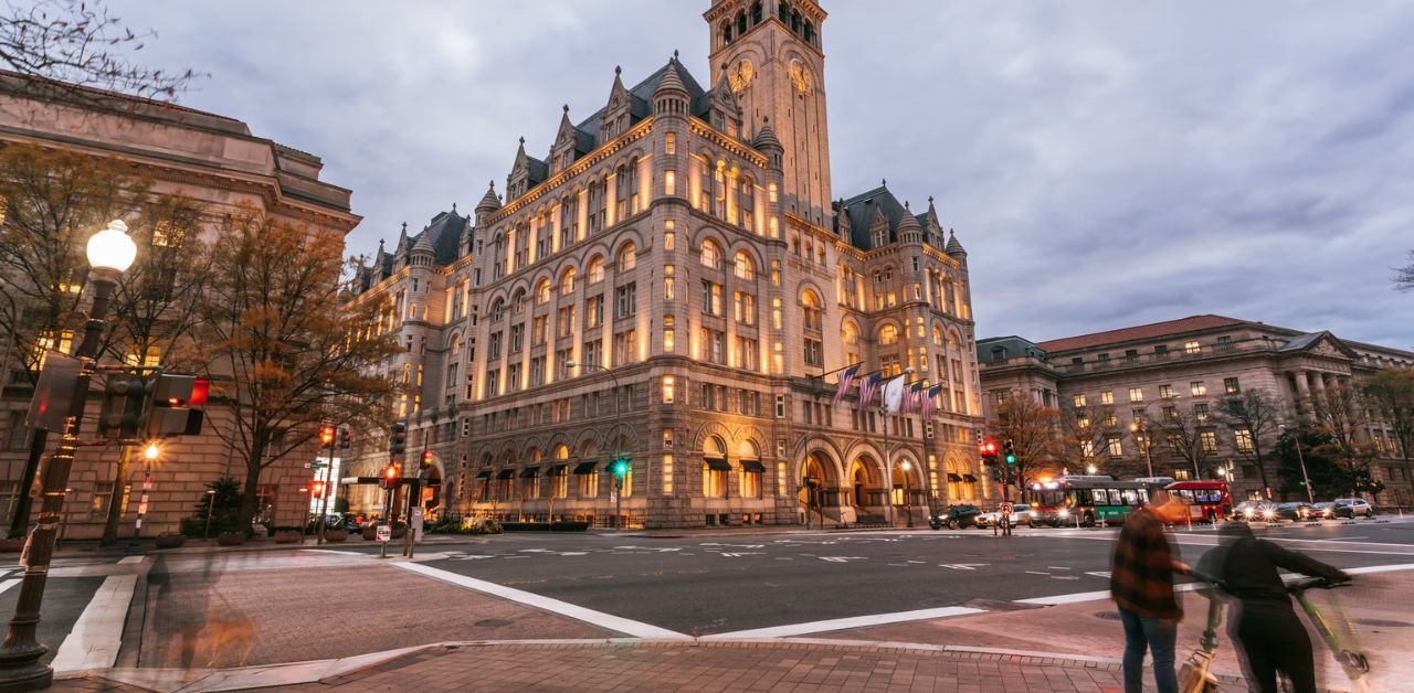 United Airlines Washington DC Office in USA