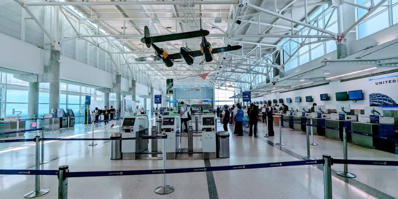 Air Canada FLL Terminal