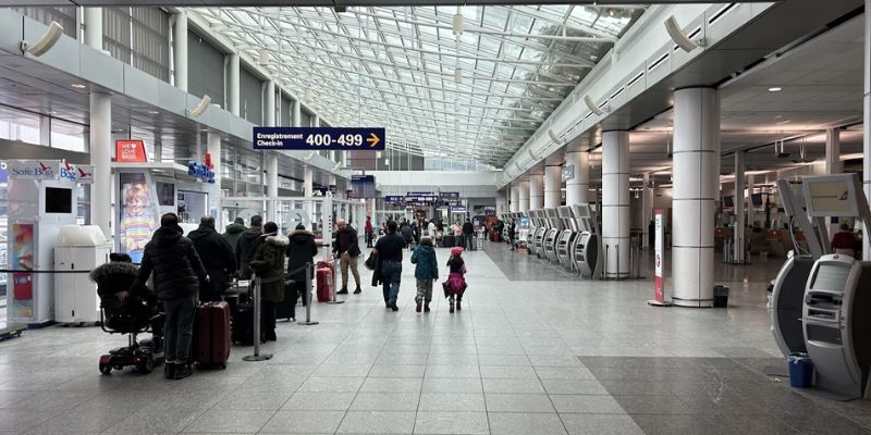 Air Canada YUL Terminal
