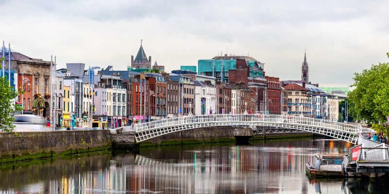 Qatar Airways Dublin Office in Ireland