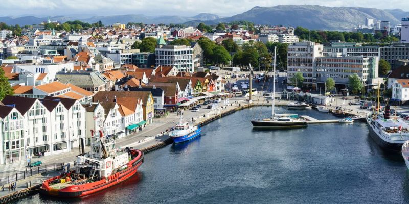 Qatar Airways Stavanger Office